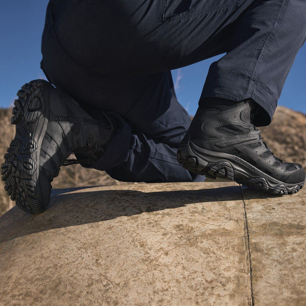 Merrell-Men - Moab 3 8" Tactical Zip Waterproof Wide Width - Boots