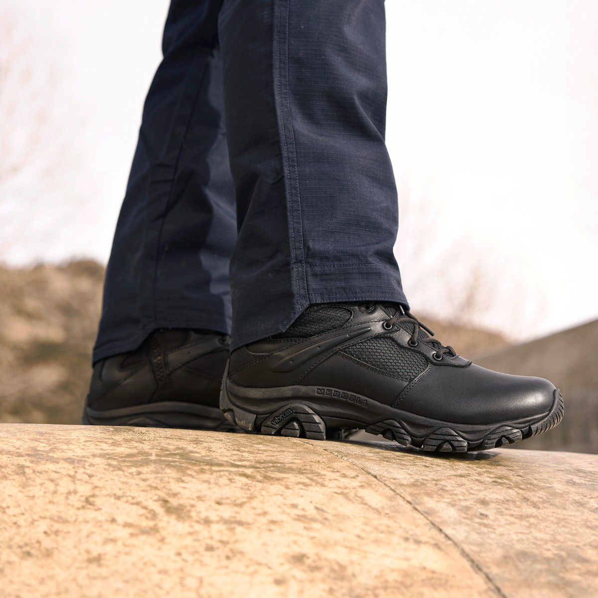 Merrell-Men Moab 3 8" Tactical  Zip Waterproof Boot